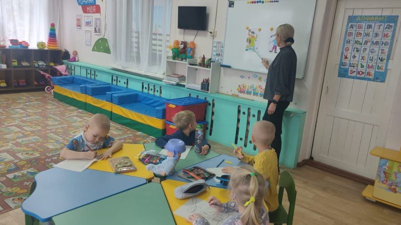 Открытое занятие по творчеству С. Я. Маршака в дошкольном отделении