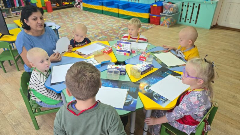 Творческий мастер-класс для юных художников в школе Рузы