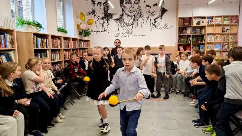 Познавательная игровая программа для школьников Рузы в честь Дня народного единства