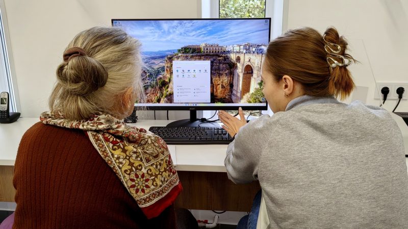 Вводный урок на курсах «Азбука интернета»  прошел для пенсионеров Рузы