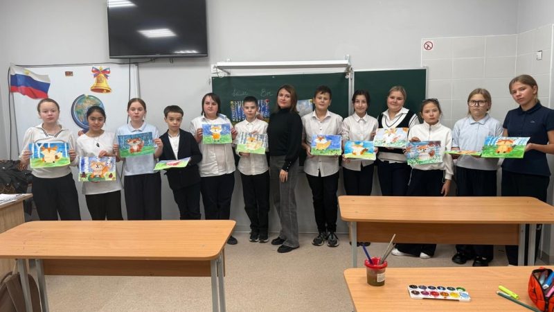 Творческое занятие в рамках акции «Твори добро» прошло в Дороховской СОШ