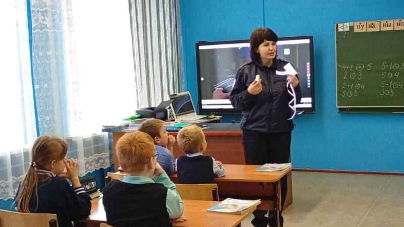 Госавтоинспекция провела профилактические мероприятия в СОШ №3