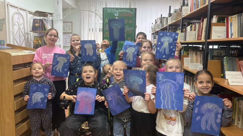 В Тучковской детской библиотеке прошла творческая мастерская «Handmade»