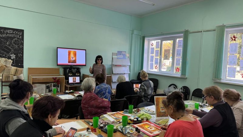 Тучковцы передавали на бумаге осеннюю романтику