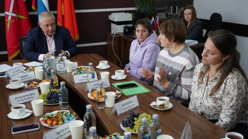 Глава Рузского округа провёл встречу с семьями участников специальной военной операции