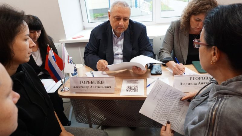 Жители Дорохово напрямую пообщались с представителями власти