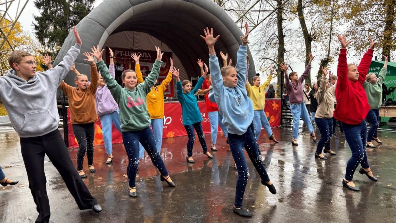 Ружане погрузились в мир искусства и музыки на «Городке»    