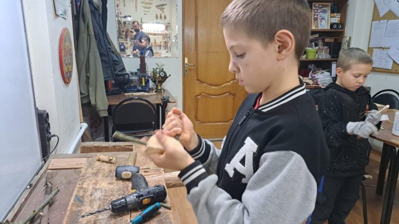 Путешествие в прошлое: мастер-класс «Динозавры» в ЦКиИ Тучково