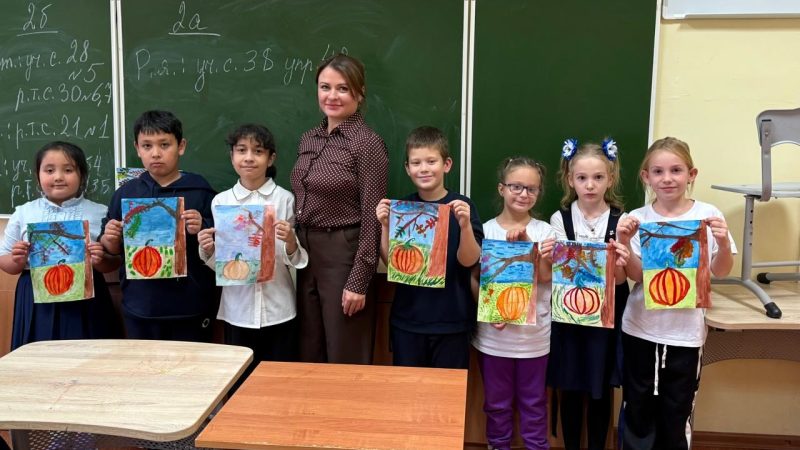 Акция «Твори добро»: в Дороховской школе прошло творческое занятие