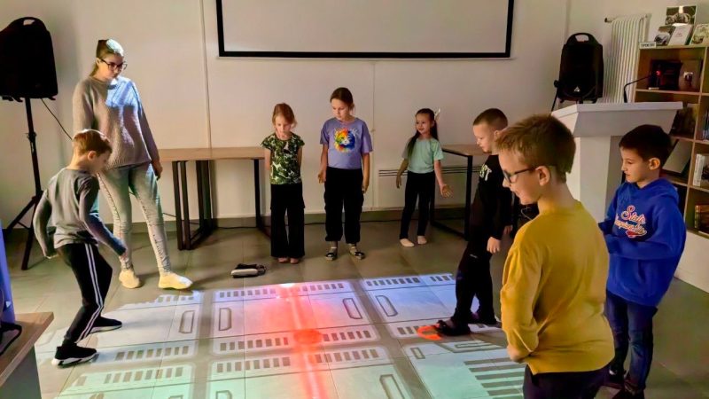 Интерактивный пол «Шаг в будущее»: состязания для детей