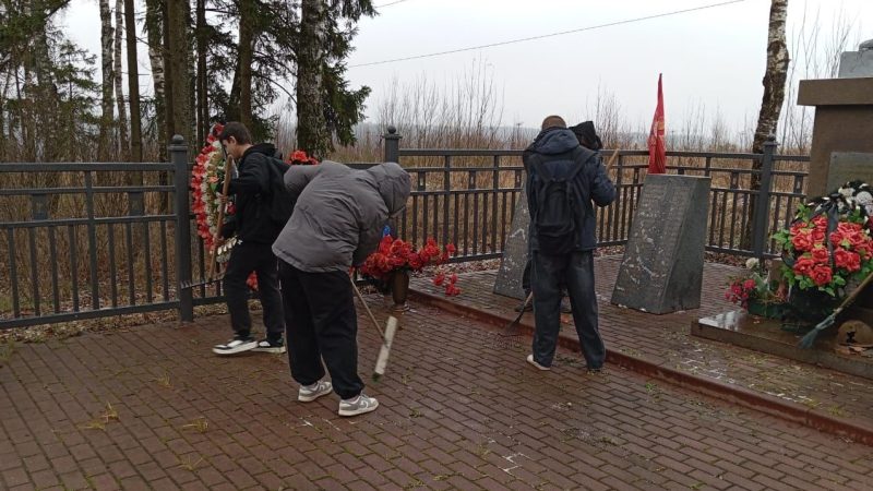 В акции «Поклонимся великим тем годам» участвовали студенты ТФКК