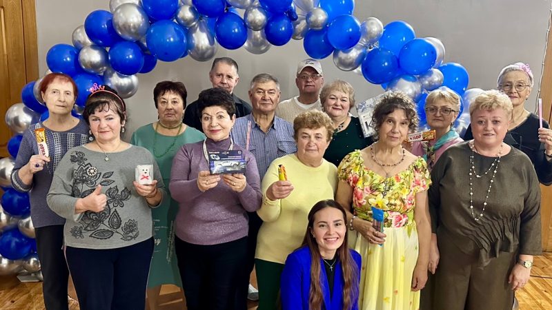 Танцевальная площадка «Золотой возраст»: как участники отметили встречу в Тучково
