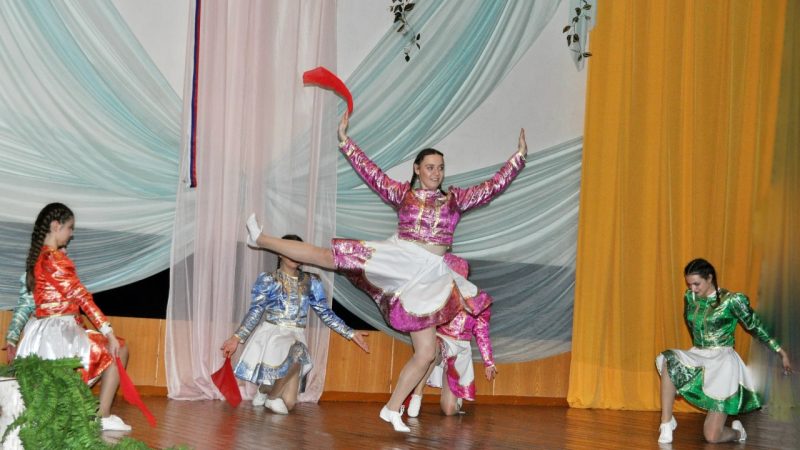 Концерт в санатории: творческие коллективы ДК Дорохово подарили радость отдыхающим