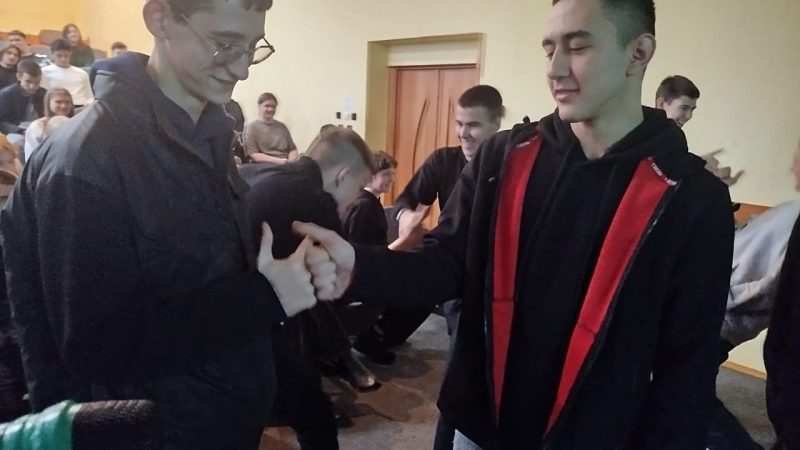 В Тучково прошёл час дружбы для студентов