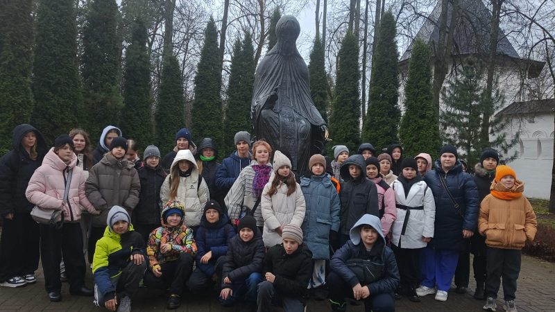 Школьники погрузились в атмосферу XVII века в Звенигороде