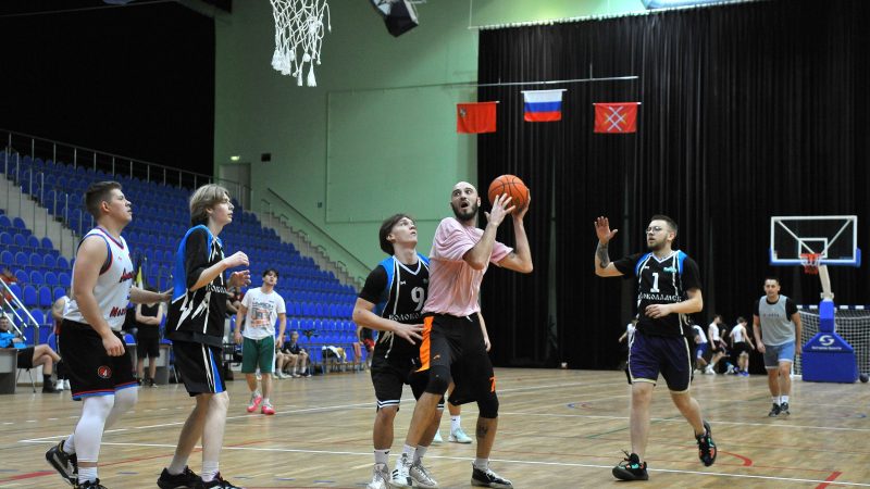 Рузские баскетболисты сразились с гостями за Кубок главы