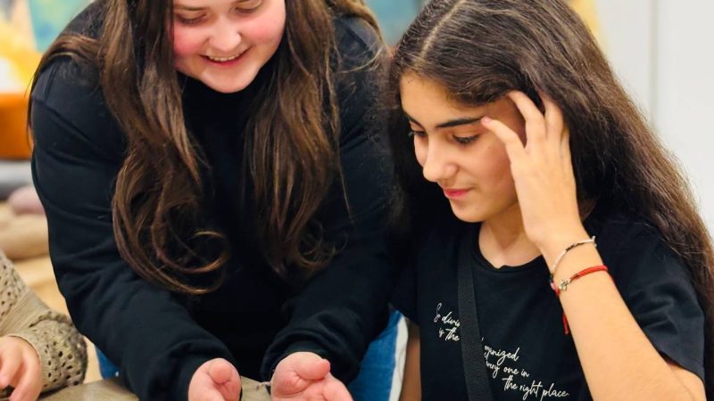 Мастер-класс «Цветочные фантазии» провели для молодёжи Рузы