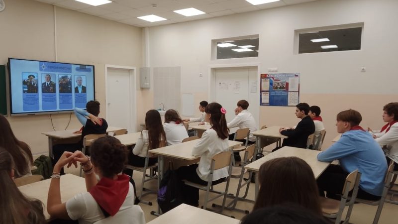«Профессия — жизнь спасатель»: урок мужества для восьмиклассников