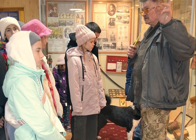 Воспитанники семейного центра «Созвездие» побывали на экскурсии в музее истории Рузской милиции