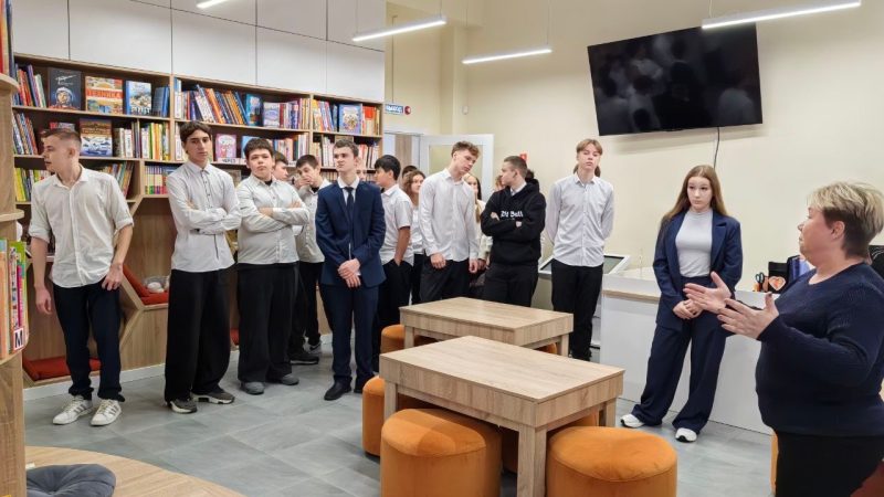 Ученики Покровской школы познакомились с Рузской центральной библиотекой