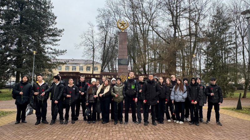Рузские школьники чтят подвиг защитников Родины