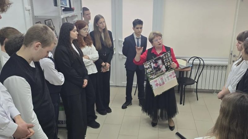 Юные ружане побывали на экскурсии  в архиве