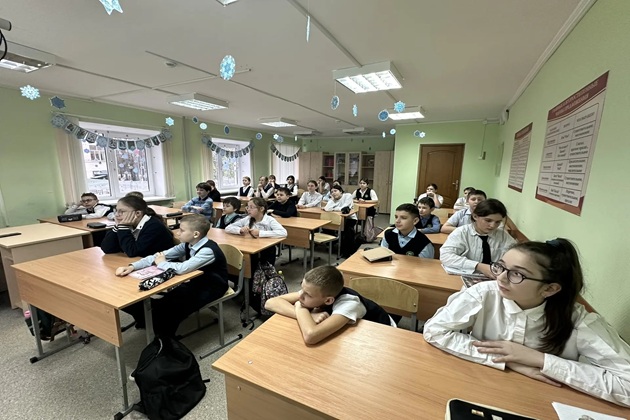 В Рузе провели исторический час «Возьми себе в пример героя»