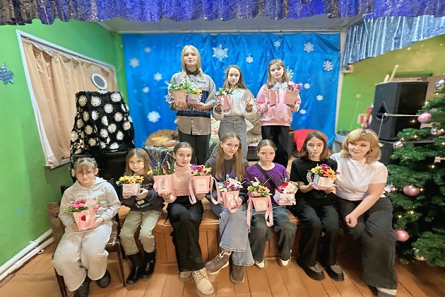 Мастер-класс «Тепло материнской ладошки» в Старониколаево