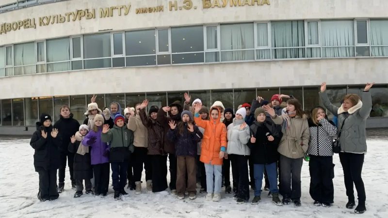 Путешествие в рождественскую сказку: ученики школы № 3 г. Рузы на спектакле «Ночь перед Рождеством»