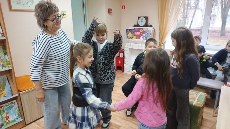 День матери в Тучковской поселковой библиотеке