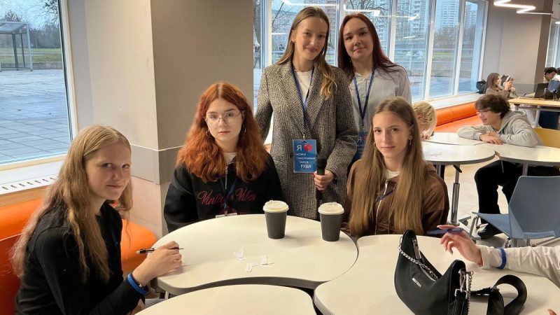 «Моя профессия — супер!»: школьники Рузы открыли двери в мир языков