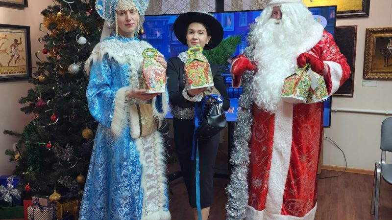 Подопечных центра социального обслуживания «Можайский» пригласили на ёлку в Рузский музей