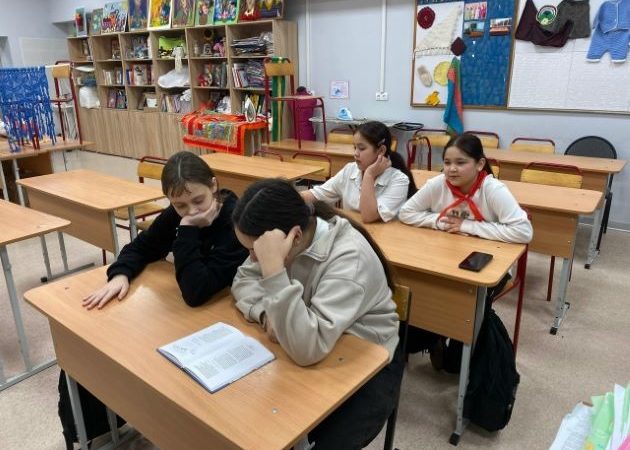 Литературный час о творчестве поэта Николая Некрасова провели в Дорохово