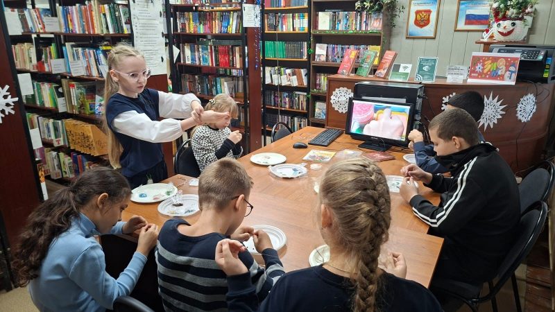 Мастер-класс для детей в Сытьковской библиотеке