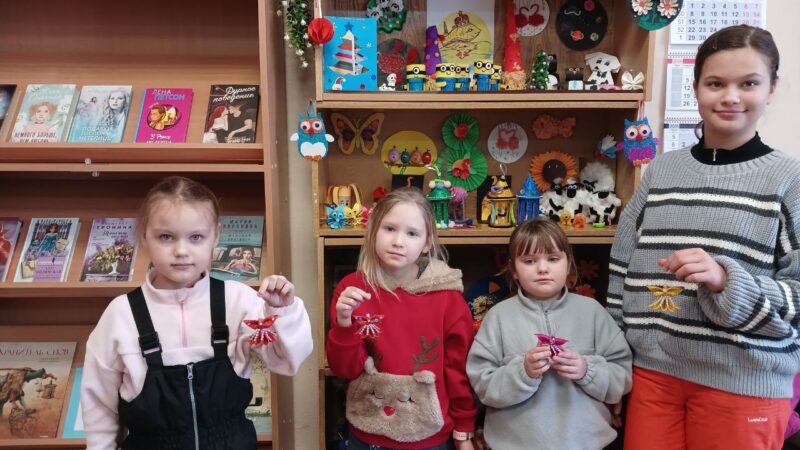 В Орешках прошёл мастер-класс «Ангелочки»