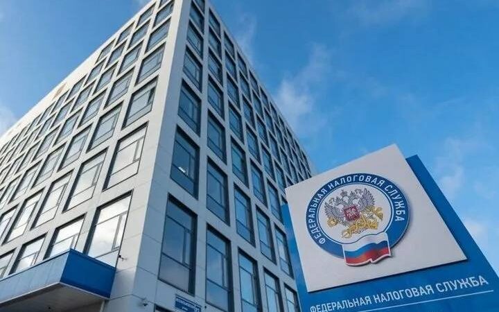 Предприниматели, применяющие специальные налоговые режимы, вправе использовать льготу по налогу на имущество за 2025 год