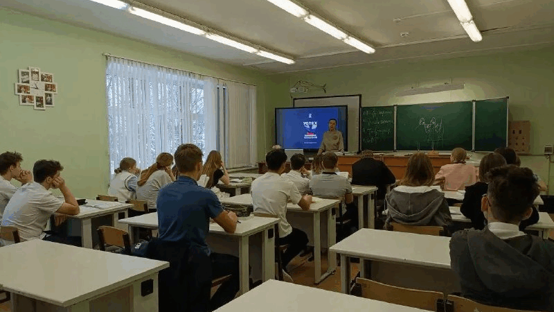 Никольским школьникам провели лекцию о блокаде Ленинграда