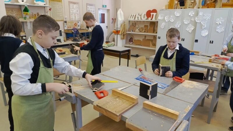 Урок труда в 6 «Б»: мастерство начинается с практик