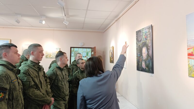 Выставка Ольги Спесивцевой «Днем и ночью. Я видела так…» открылась в Рузском музее  