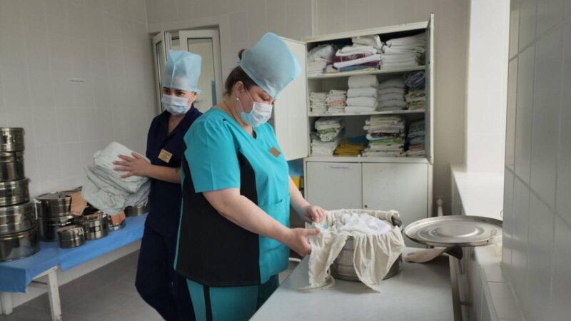 Международный день операционной медсестры: признание и благодарность