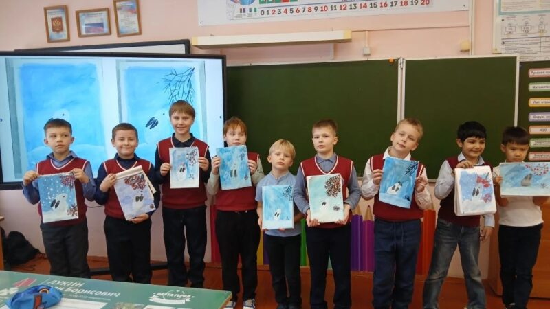 «Творческая мастерская»: третьеклассники Нестеровского лицея раскрыли художественный потенциал