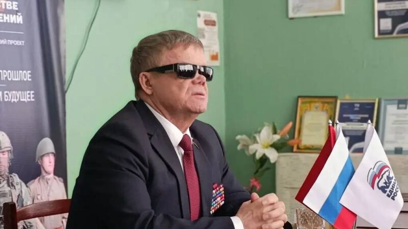 В Беляногорской библиотеке состоялся литературный вечер с Владимиром Вшивцевым