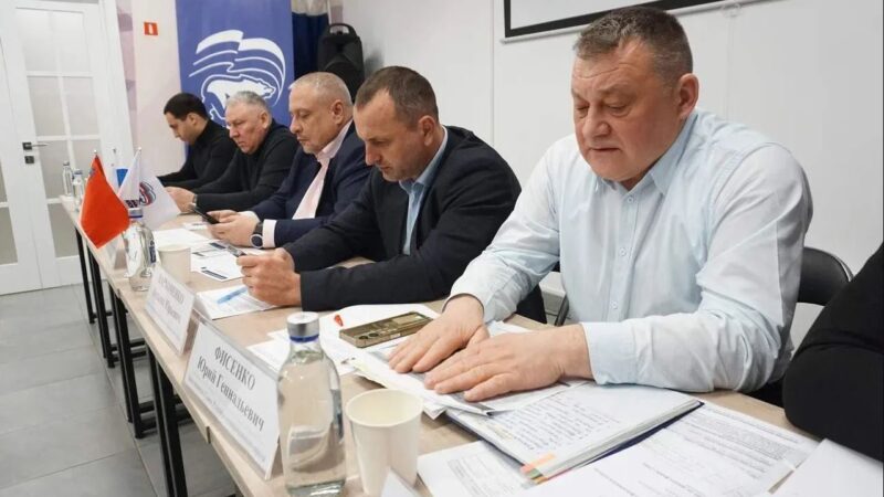 Александр Горбылёв обсудил со старшими многоквартирных домов вопросы капитального ремонта