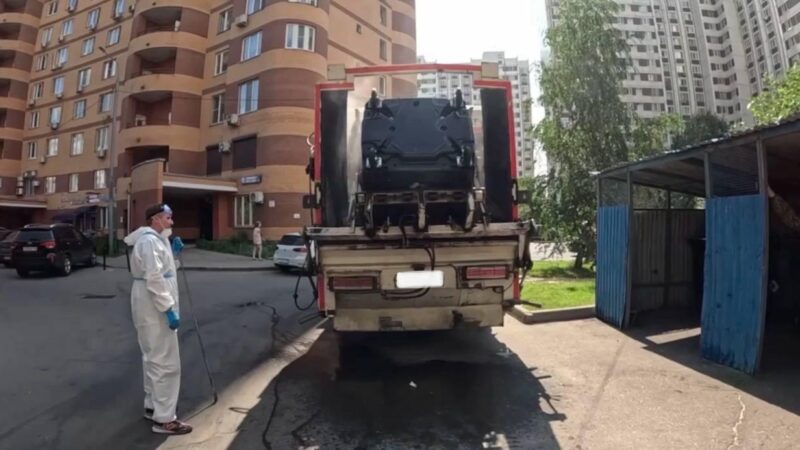 Более 3 тыс. контейнеров промыли в апреле специалисты в зоне деятельности трех региональных операторов