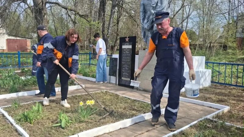 Помним и гордимся: «Мособлтепло» приводит в порядок мемориалы и воинские захоронения Подмосковья