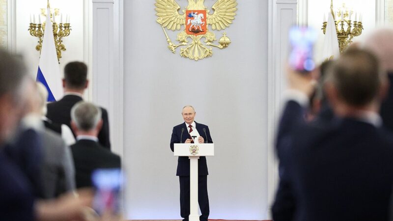 Владимир Путин встретился с депутатами Госдумы