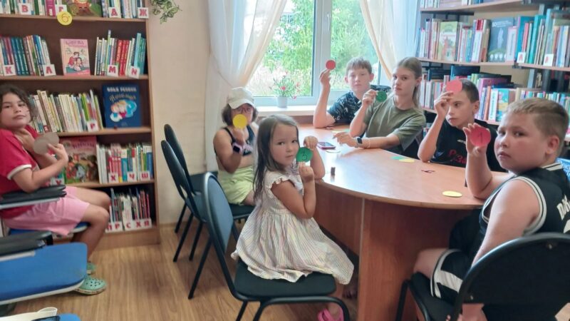 В Орешках прошла викторина, посвященная кошкам
