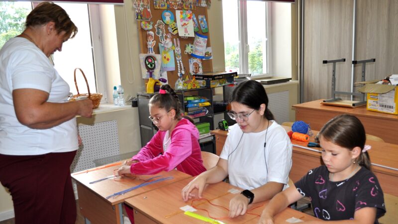 В Дороховском ДК освоили новую технику макраме