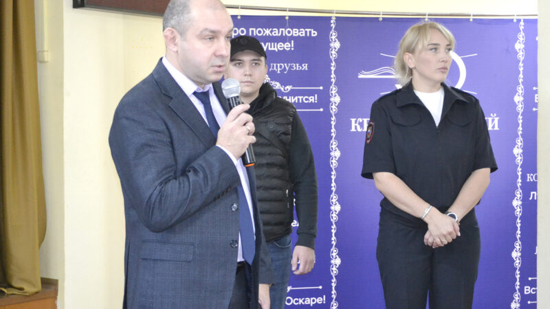 В тучковском колледже – урок правовой грамотности от стражей порядка