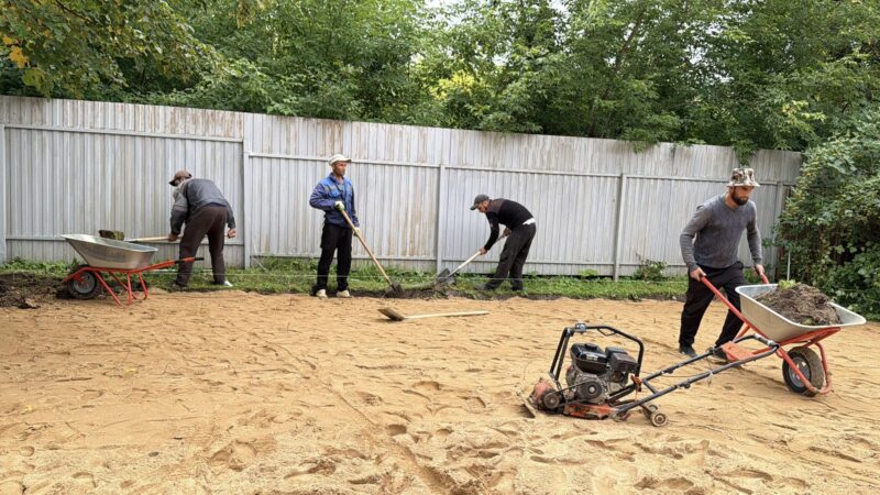 В Старониколаеве возле Нестеровского лицея готовят площадку для дошколят